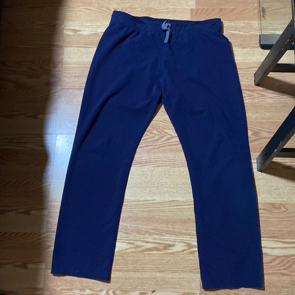 xxl tall livingston scrub bottom figs